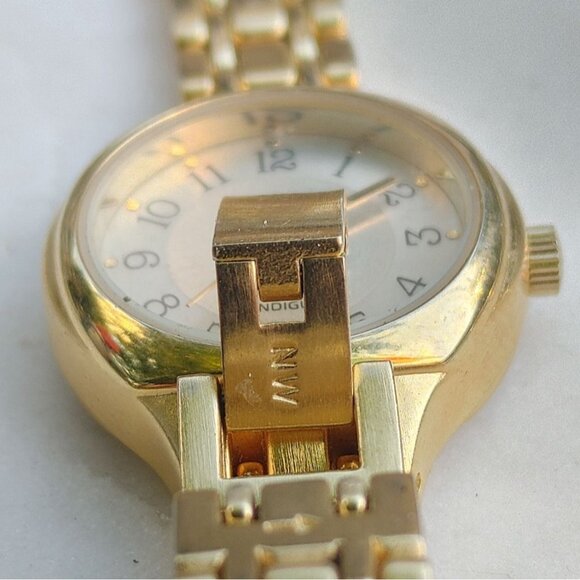 Timex Bracelet Watch Indiglo Vintage Carriage Quartz Gold Tone Links Adjustable - Picture 5 of 14